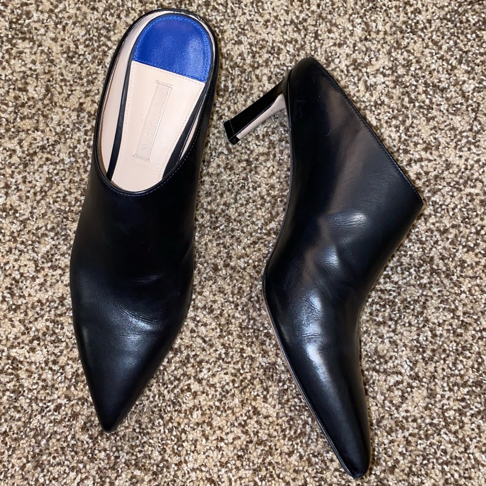 Stuart Weitzman Mira Mules